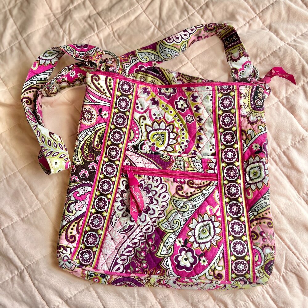 Vera Bradley | Hipster Crossbody Bag in Very Berry Paisley